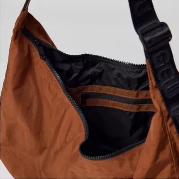 Baggu Large Crescent - Picture 7 of 12